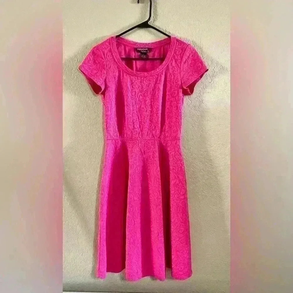 Signature by Robbie Bee‎ Quarter Sleeve Hot Pink Summer Dress Size Small